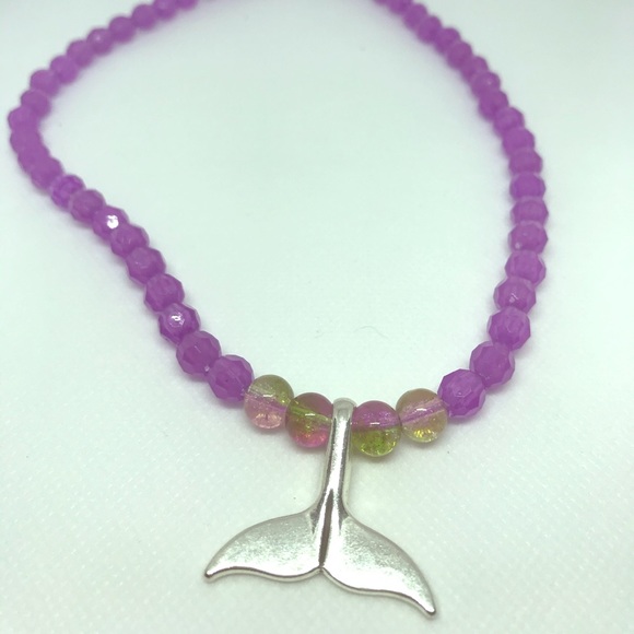 Jewelry - *3/$15 bundle* 
Handmade stretchy mermaid necklace